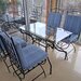 Se vinde set mobilier exterior fier forjat, masa cu blat sticla